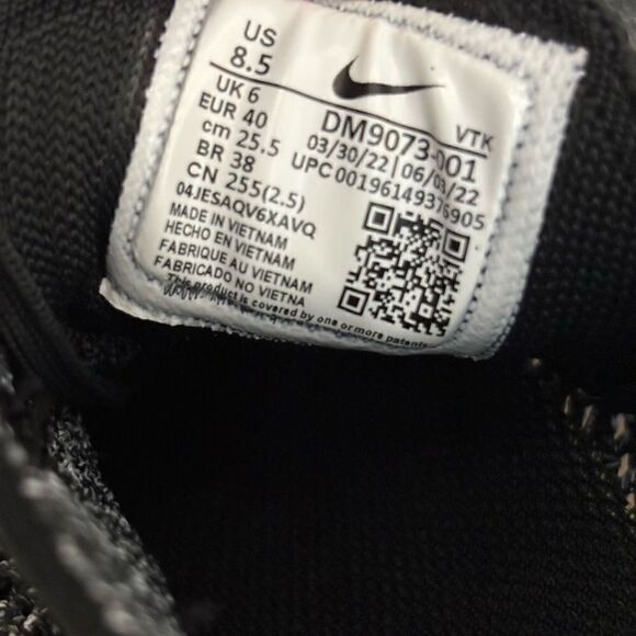 Nike Air Max Flyknit Racer running shoes sneakers Oreo women’s 8.5 new - Picture 12 of 13